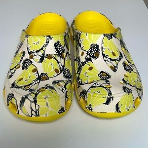 Vera Bradley crocs women’s 6